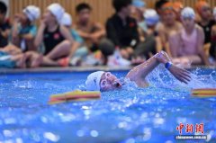 2025青城铁人三项室内挑战赛启幕